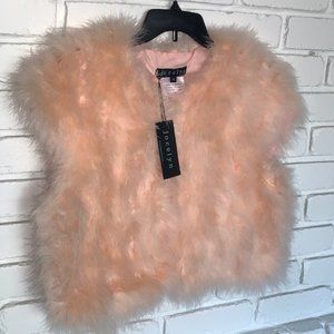 Jocelyn Marabou Shrug! ✨Host Pick✨!! NWT!